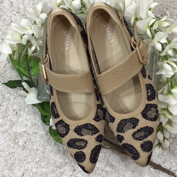 Vivaia Shoes - Vivaia metallic gold leopard Maria knit Mary Jane flats 36.5